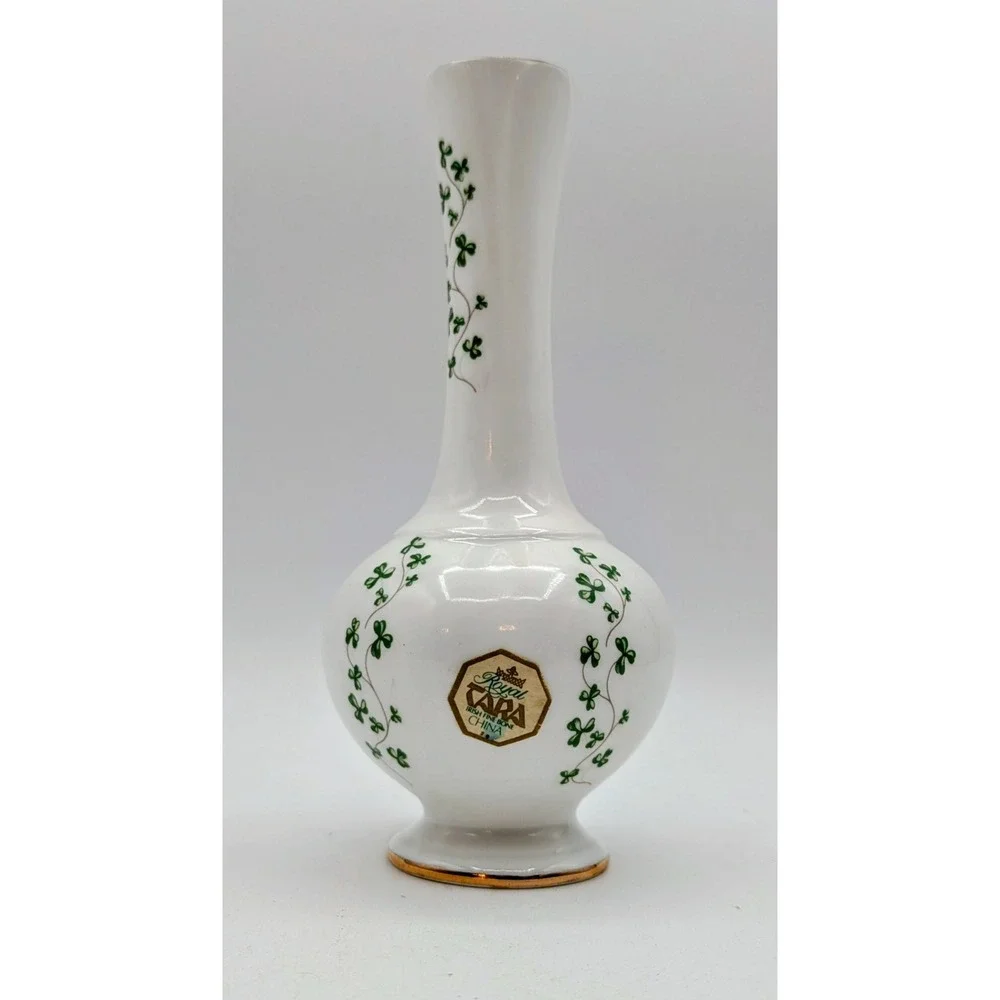 Royal Tara Irish Fine Bone China Bud Vase Shamrock Tara Hall Galway Ireland Gold